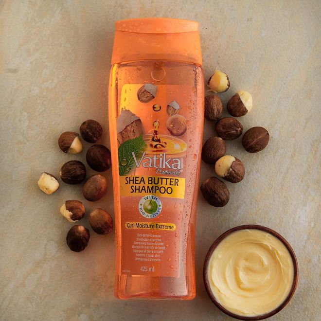 Vatika Shea Butter Shampoo (Curl Moisture Extreme) 425ml
