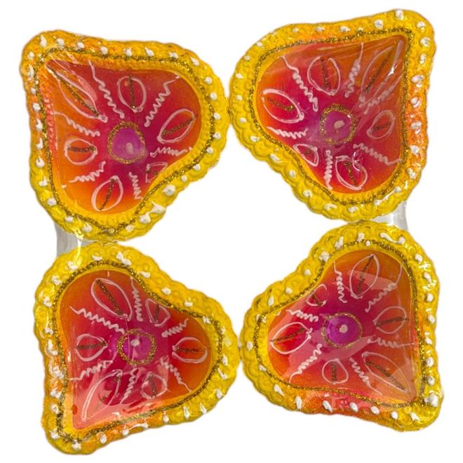 4 Stk. Fancy Diya-Set aus Lehm/Ton