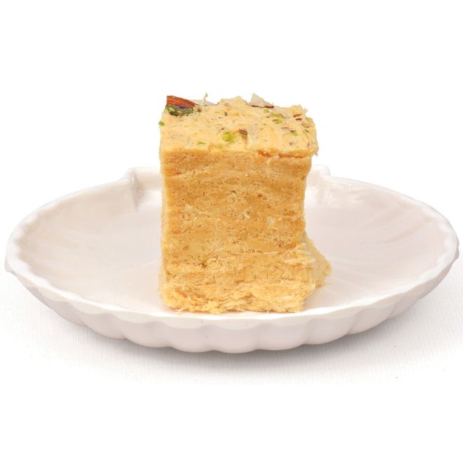 Haldiram Soan Papdi (Flaky Sweet with Almonds & Pistachios)