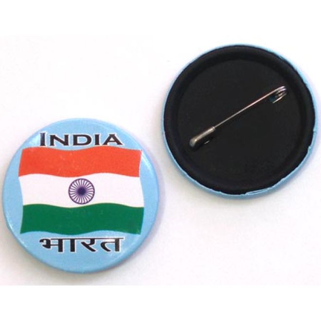 Schöner Ansteckbutton mit Indischem Flaggensymbol