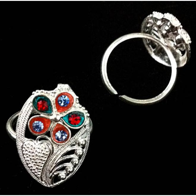 Schöner Ring Verziert mit Strasssteinen - Größenverstellbar / Für Hand und Fuß