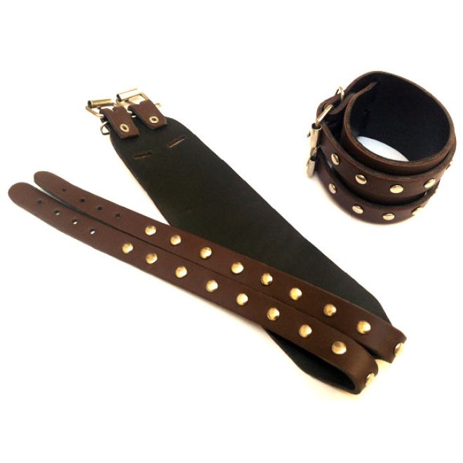 Nietenarmband aus Echtem Leder - Größenverstellbar