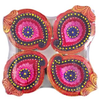 4 pcs. Fancy Clay Diyas