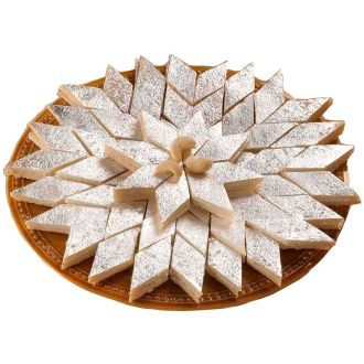 Dairy Valley Kaju Katli (Barfi) Indische Süßigkeit - 300g