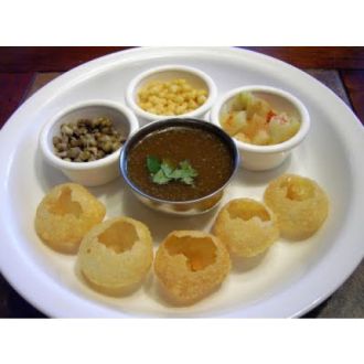 Haldiram Pani Puri, गोल गप्पे - 30 Stk. (Teigbällchen & Snack mit verschiedenen Beilagen) 360g